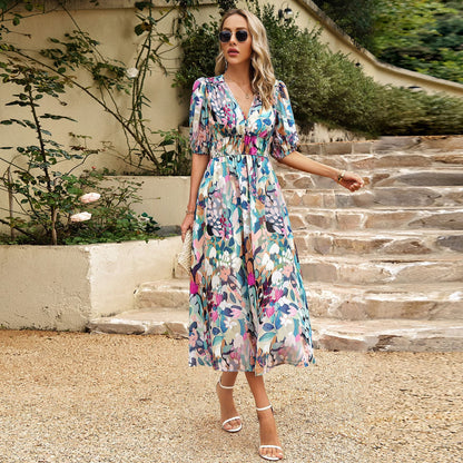 Summer Temperament Waist-controlled V-neck Print Dress