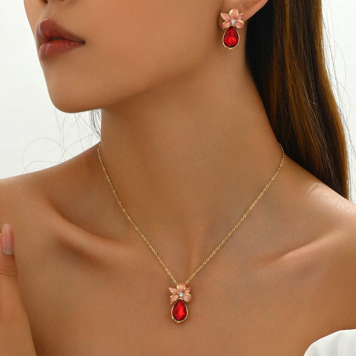 Simple Flower Necklace And Earrings Suite Inlaid Zircon