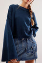 Solid Color Round-neck Flared Sleeves Pullover Sweater Fashion Sweater