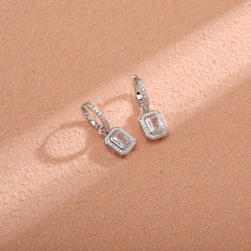 Minimalist And Versatile Women's Square Zircon Earrings